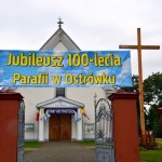 Powiększ zdjęcie Obchody Jubileuszu 100-lecia Parafii Matki Boskiej Częstochowskiej w Ostrówku